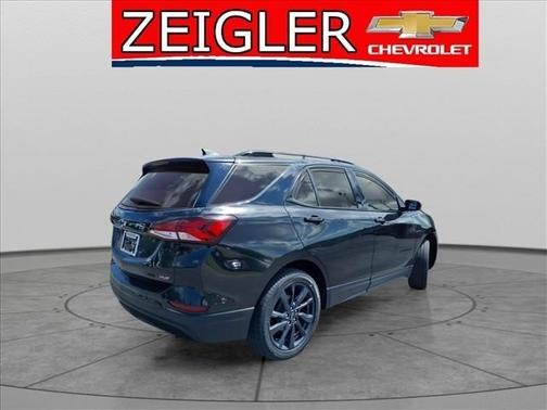Mosaic Black Metallic 2024 Chevrolet Equinox RS