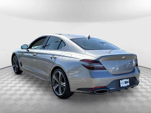 2025 Genesis G70 3.3T RWD Sport Advanced
