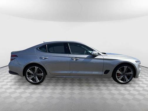 2025 Genesis G70 3.3T RWD Sport Advanced