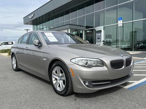 2013 BMW 528 528i