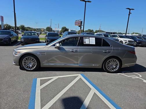 2022 Genesis G90 5.0 Ultimate