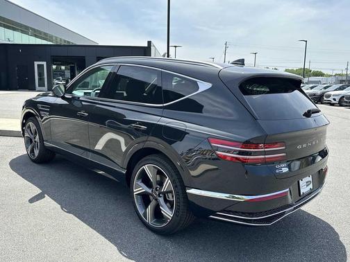 Vik Black 2026 Genesis GV80 2.5T