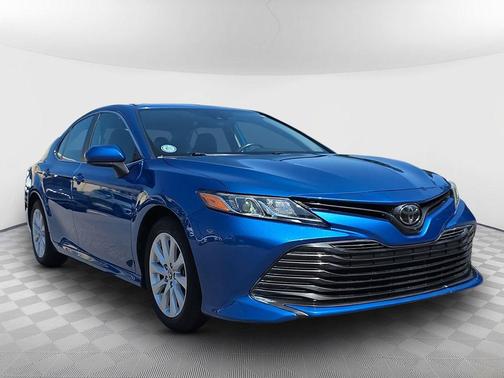 Blue Streak Metallic 2019 Toyota Camry LE