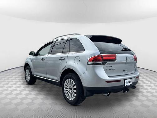 2012 Lincoln MKX Base