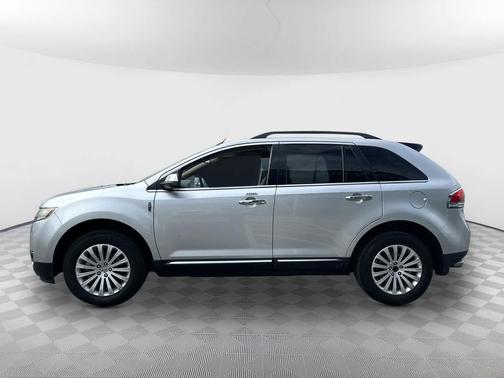 2012 Lincoln MKX Base
