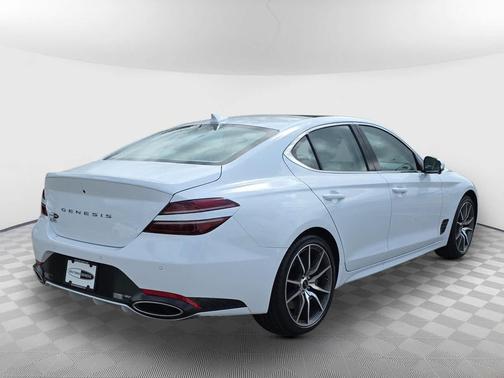 Alta White 2026 Genesis G70 2.5T RWD Prestige