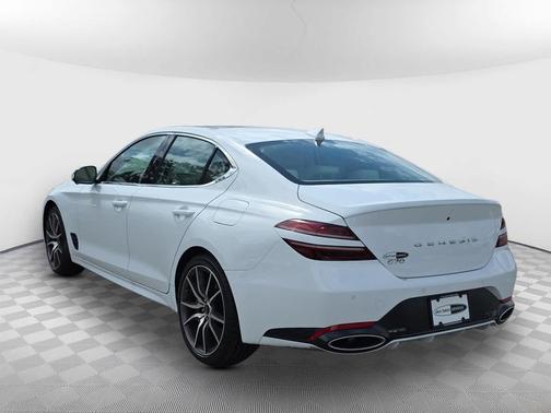Alta White 2026 Genesis G70 2.5T RWD Prestige