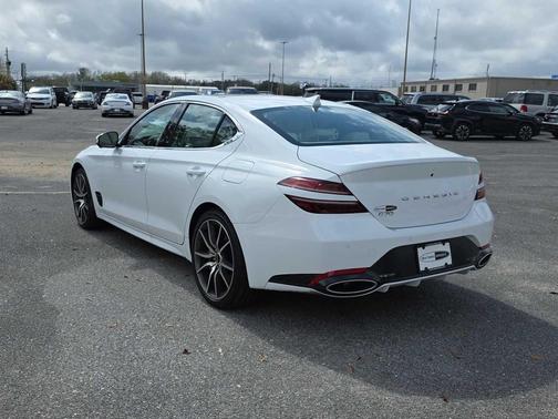 2026 Genesis G70 2.5T RWD Prestige