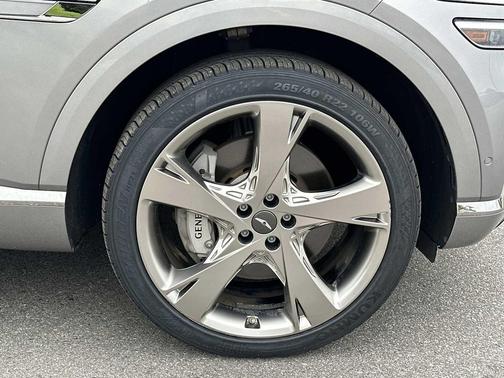 Savile Silver 2023 Genesis GV80 3.5T