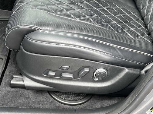 Savile Silver 2023 Genesis GV80 3.5T