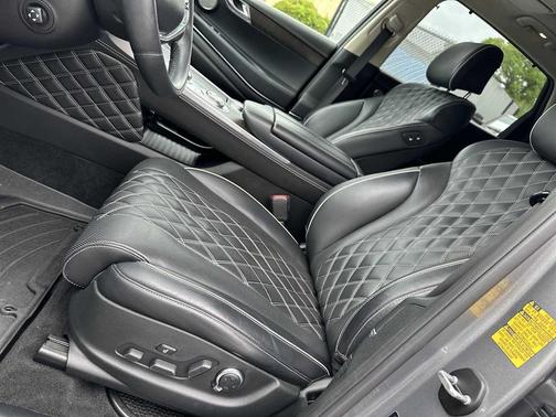 Savile Silver 2023 Genesis GV80 3.5T