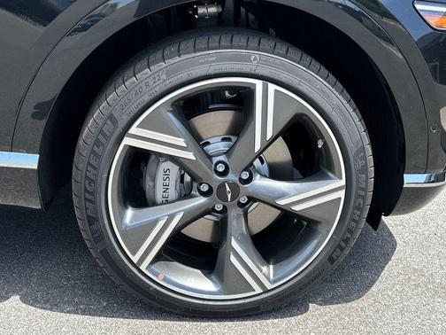 Vik Black 2026 Genesis GV80 2.5T