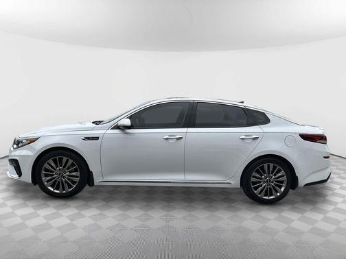 Snow White Pearl 2019 Kia Optima SX Turbo