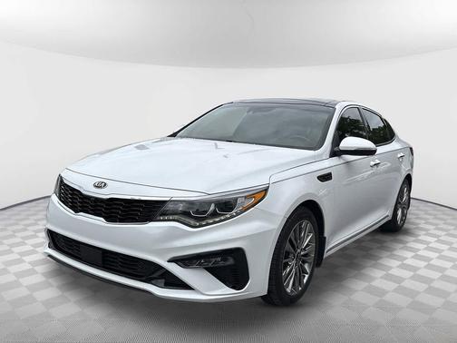 Snow White Pearl 2019 Kia Optima SX Turbo