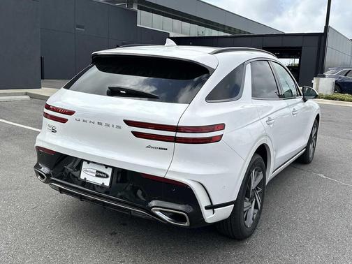 Uyuni White 2026 Genesis GV70 3.5T Sport Advanced