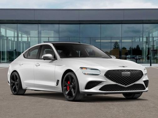Uyuni White 2026 Genesis G70 3.3T RWD Sport Prestige