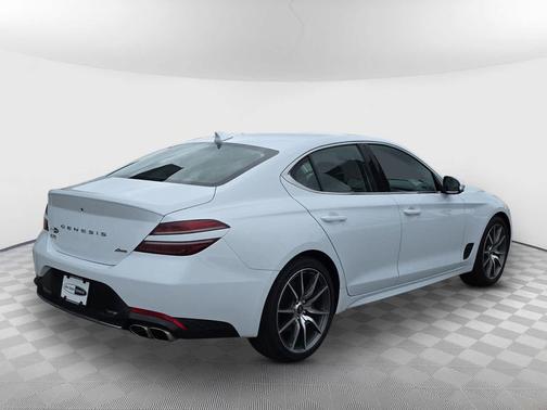 2023 Genesis G70 2.0T AWD