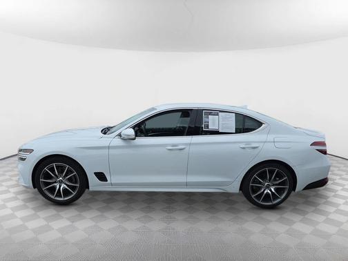 2023 Genesis G70 2.0T AWD