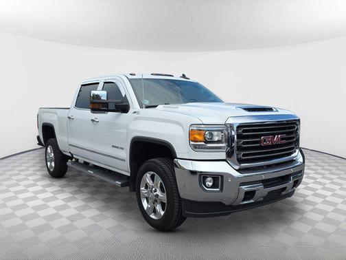 Summit White 2018 GMC Sierra 2500 SLT