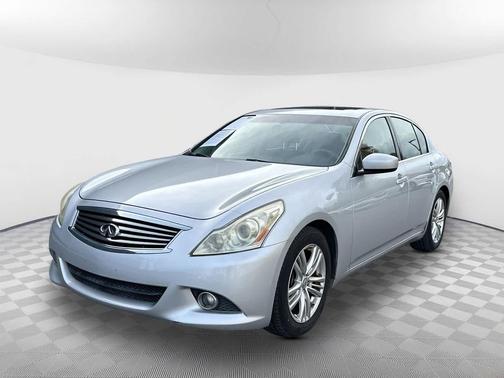 2013 INFINITI G37 Journey