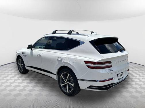 Uyuni White 2026 Genesis GV80 3.5T