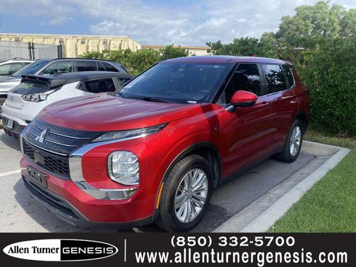 Red Diamond 2022 Mitsubishi Outlander ES S-AWC