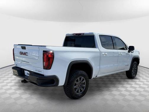 2025 GMC Sierra 1500 AT4X