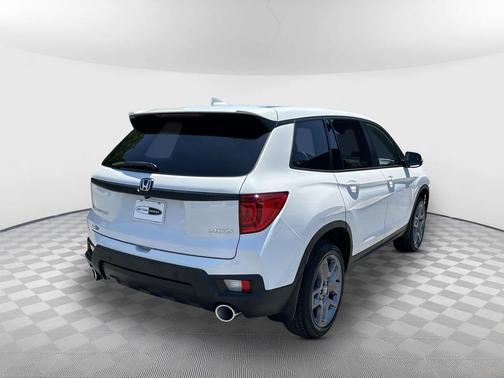 Platinum White Pearl 2023 Honda Passport AWD EX-L
