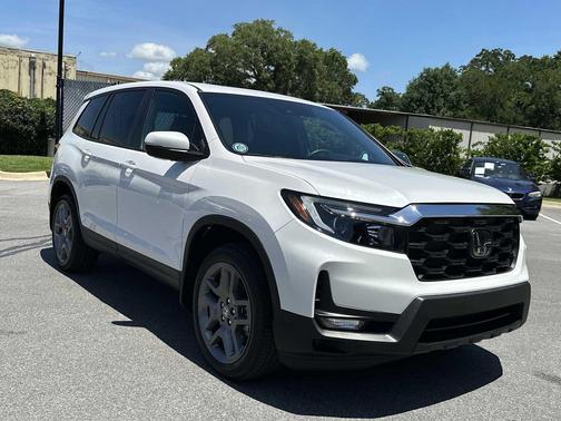 Platinum White Pearl 2023 Honda Passport AWD EX-L