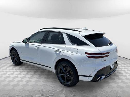 Uyuni White 2026 Genesis GV70 2.5T Sport Prestige