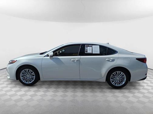 2017 Lexus ES 350 Base