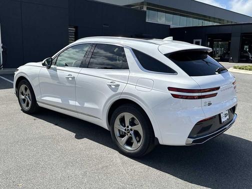 Uyuni White 2026 Genesis GV70 2.5T Advanced