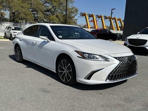 2025 Lexus ES 350 Base