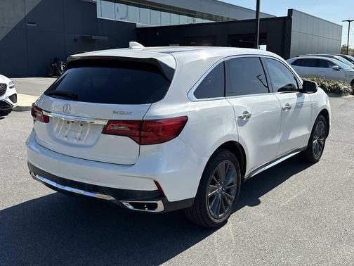 2017 Acura MDX 3.5L w/Technology Package