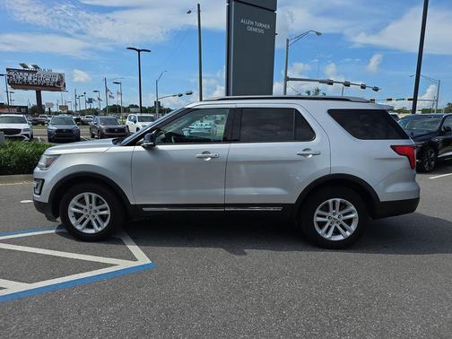 INGOT SILVER METALLIC 2016 Ford Explorer XLT
