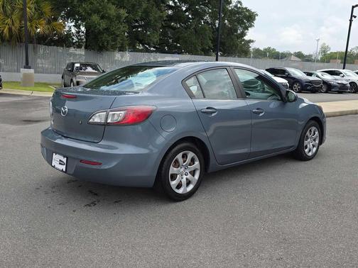 2012 Mazda Mazda3 i Sport