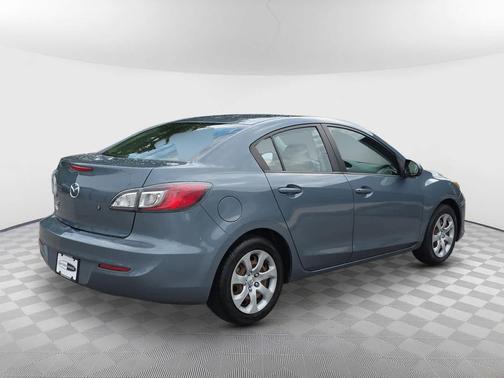 2012 Mazda Mazda3 i Sport