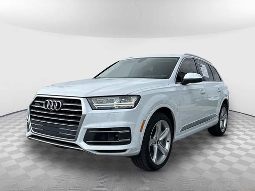 2019 Audi Q7 55 Prestige