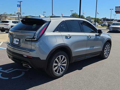 2023 Cadillac XT4 Sport