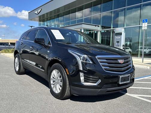 2017 Cadillac XT5 Base