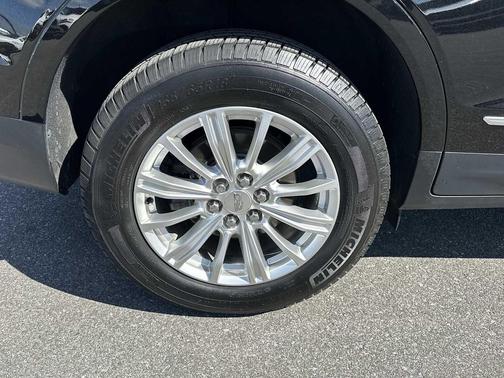 2017 Cadillac XT5 Base