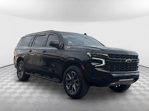 Black 2024 Chevrolet Suburban 4WD Z71