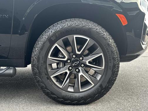 2024 Chevrolet Suburban 4WD Z71