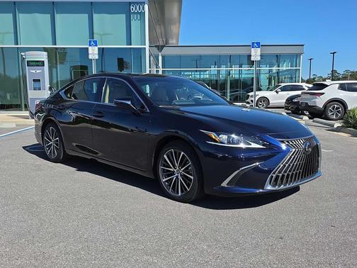 2025 Lexus ES 350 Base
