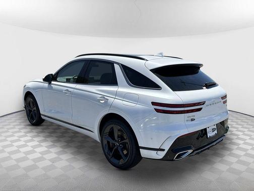 Uyuni White 2026 Genesis GV70 2.5T Sport Prestige