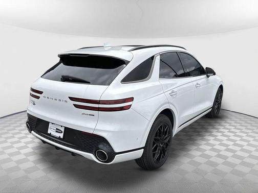 Uyuni White 2022 Genesis GV70 3.5T AWD Sport