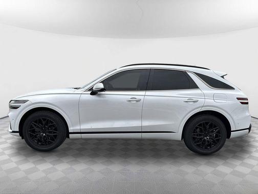 Uyuni White 2022 Genesis GV70 3.5T AWD Sport