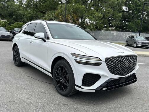 Uyuni White 2022 Genesis GV70 3.5T AWD Sport