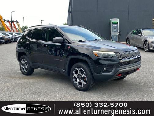 Diamond Black Crystal Pearlcoat 2022 Jeep Compass Trailhawk