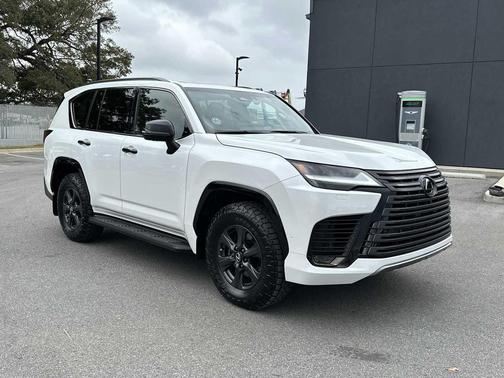 2026 Lexus LX 700h Overtrail